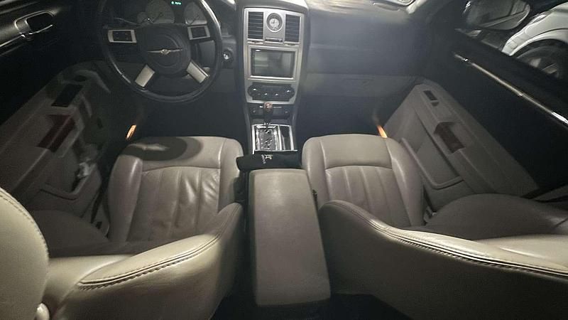 Usata Chrysler 300C 218 CV (160 kW) 2005 Berlina