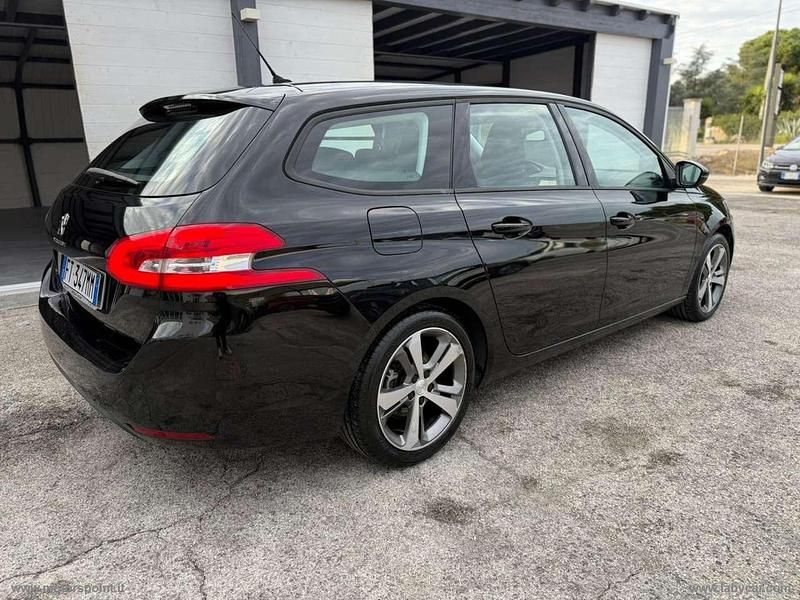 Usata Peugeot 308 Active 99 CV (72 kW) 2018 Nero Station wagon