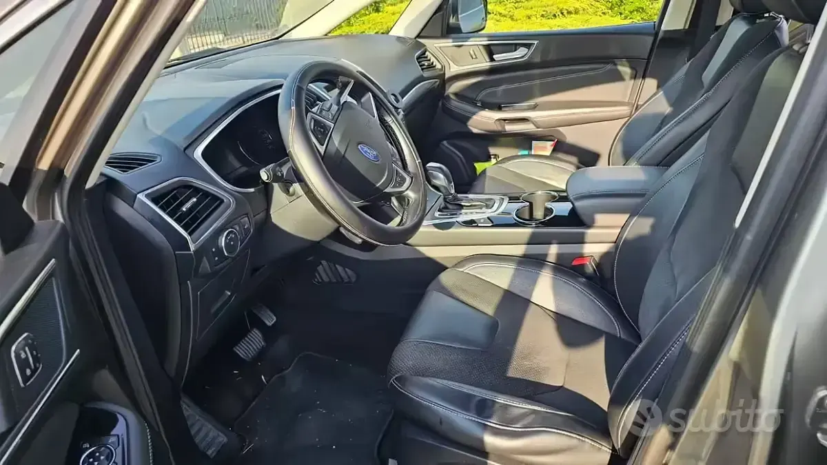 Usata Ford S-MAX S 179 CV (131 kW) 2015 Grigio Monovolume