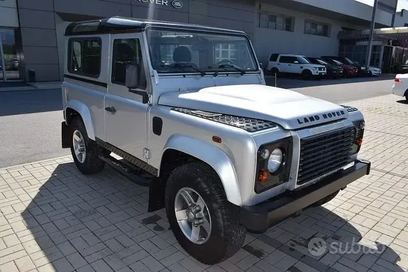 Occasion Land Rover Defender 122 ch (89 kW) 2012 Argent SUV