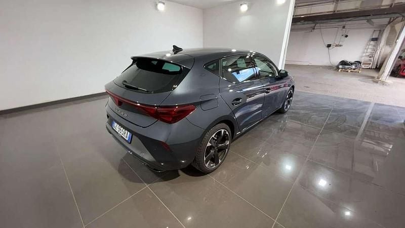 Usata Cupra Leon 150 CV (110 kW) 2025 Grigio Berlina