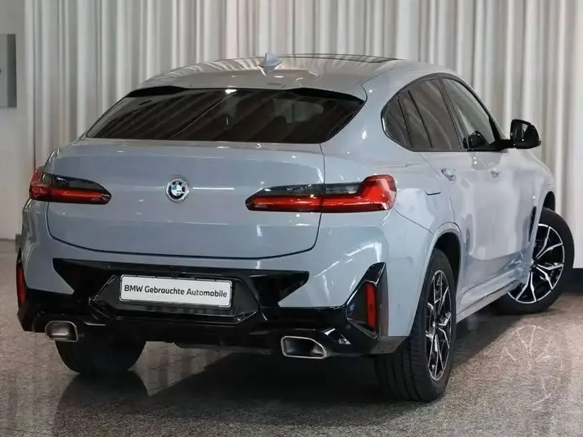 Usata BMW X4 M Sport 190 CV (139 kW) 2025 Brooklyn grigio SUV