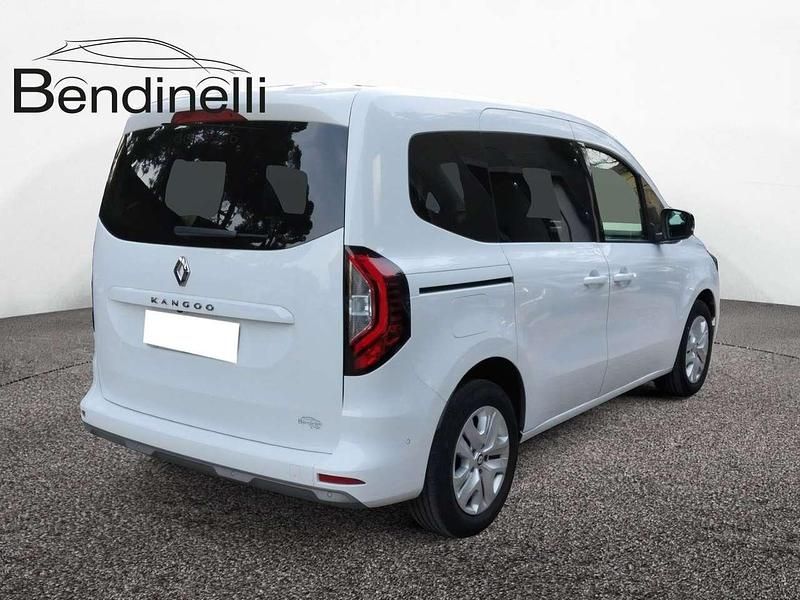 Usata Renault Kangoo Equilibre 116 CV (85 kW) 2024 Bianco Monovolume
