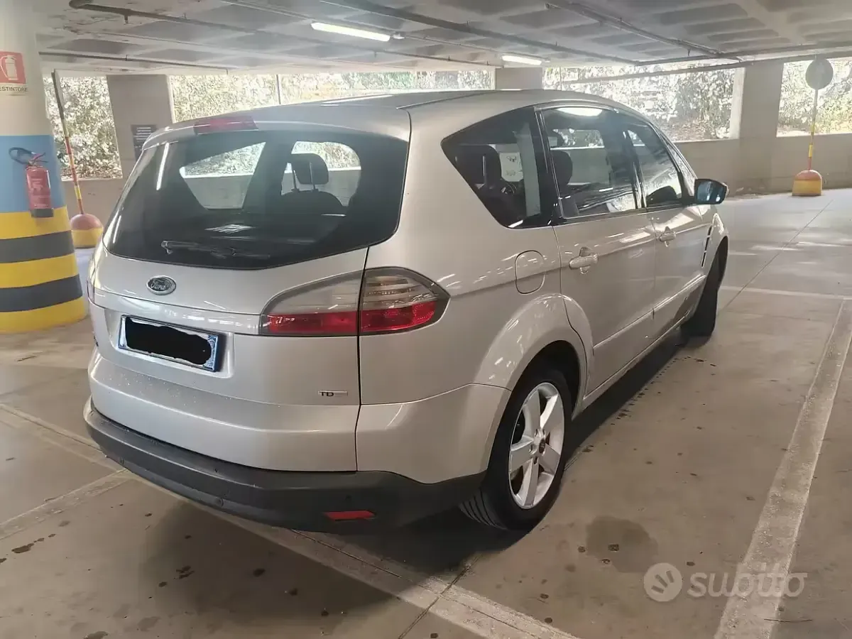 Usata Ford S-MAX S 140 CV (102 kW) 2008 Grigio Monovolume