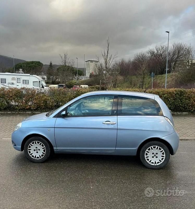 Usata Lancia Ypsilon 69 CV (50 kW) 2007 Utilitaria