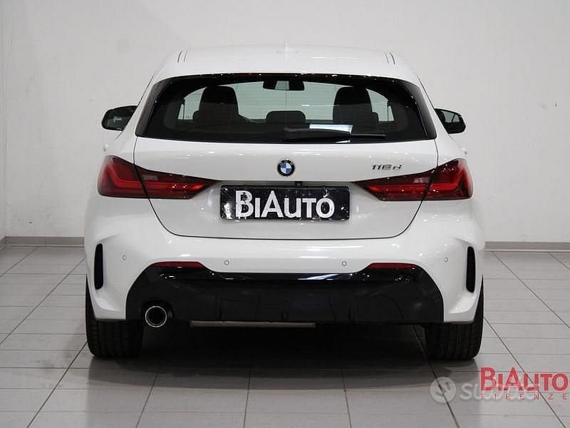 Usata BMW 116 M Sport 116 CV (85 kW) 2020 Bianco Utilitaria