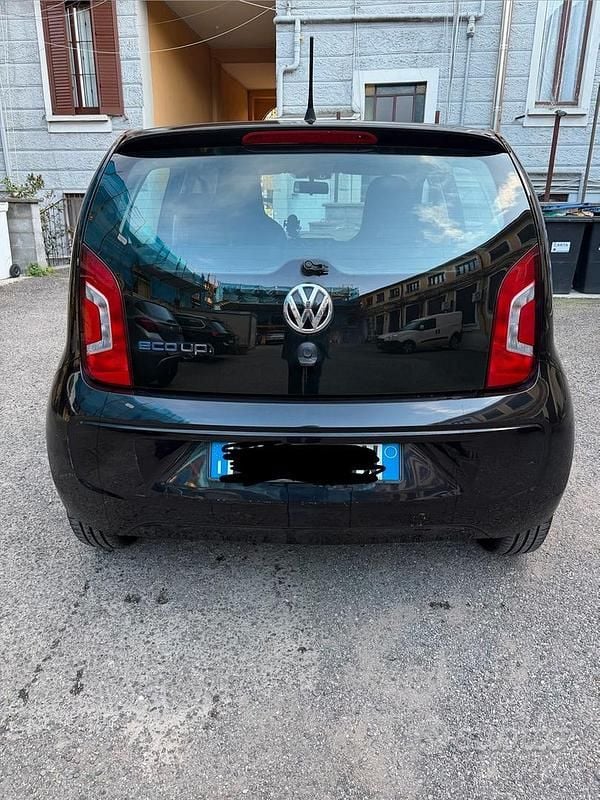 Usata VW up! 68 CV (50 kW) 2014 Nero Utilitaria