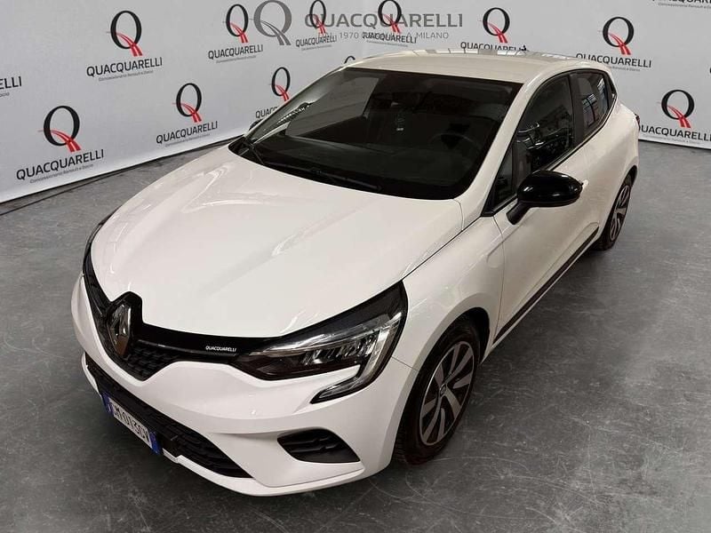 Usata Renault Clio V Equilibre 140 CV (102 kW) 2022 Bianco Utilitaria