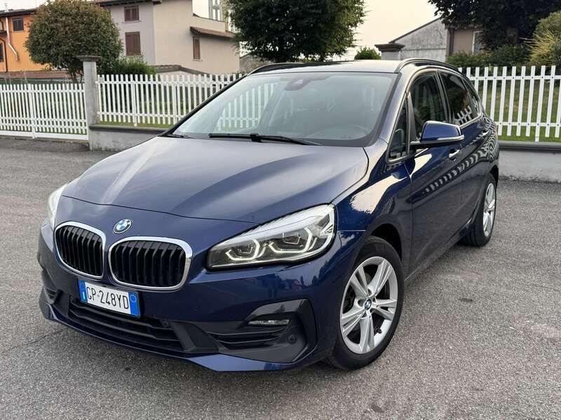 Usata BMW 216 Active Tourer Advantage 116 CV (85 kW) 2019 Blu/azzurro Monovolume