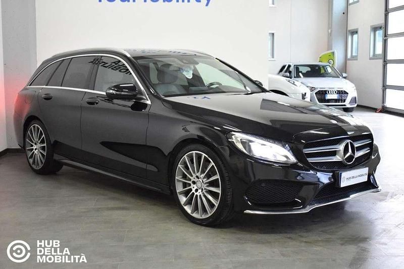 Usata Mercedes C250 Premium 204 CV (150 kW) 2016 Nero Station wagon