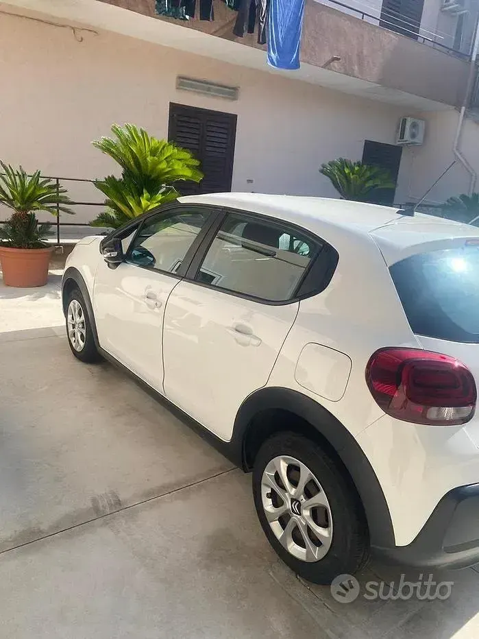 Usata Citroën C3 102 CV (75 kW) 2023 Bianco Utilitaria