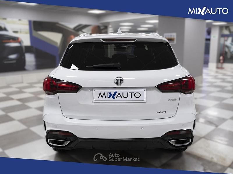 Usata MG HS Comfort 162 CV (119 kW) 2024 Bianco SUV