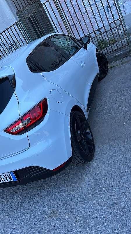 Usata Renault Clio IV 75 CV (55 kW) 2015 Berlina
