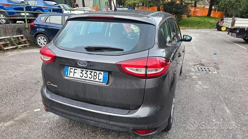 Usata Ford C-MAX 100 CV (73 kW) 2016 Grigio Monovolume