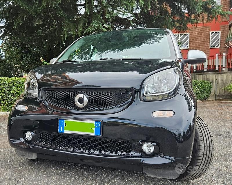 Usata Smart ForTwo Coupé Passion 71 CV (52 kW) 2015 Utilitaria