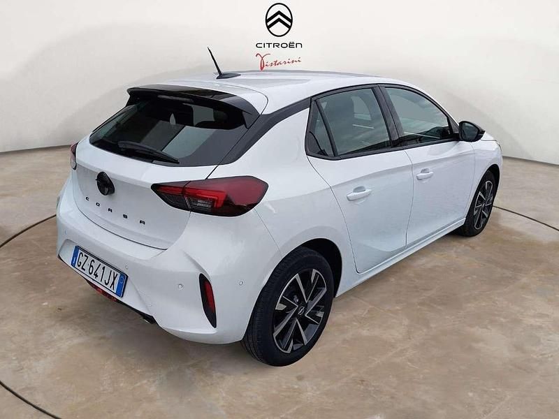 Usata Opel Corsa 101 CV (74 kW) 2025 Bianco Berlina