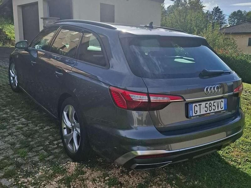 Usata Audi A4 Ambiente 204 CV (150 kW) 2022 Grigio Station wagon