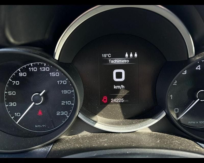 Usata Fiat 500X Club 120 CV (88 kW) 2022 Nero SUV