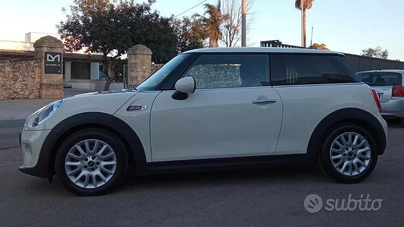 Usata Mini One D 95 CV (69 kW) 2016 Bianco Utilitaria