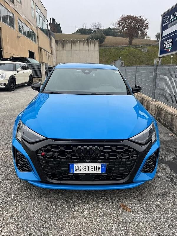 Usata Audi RS3 400 CV (294 kW) 2022 Blu Berlina