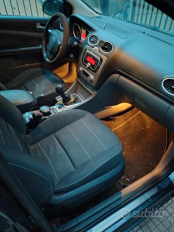 Usata Ford Focus 2009 Grigio Berlina