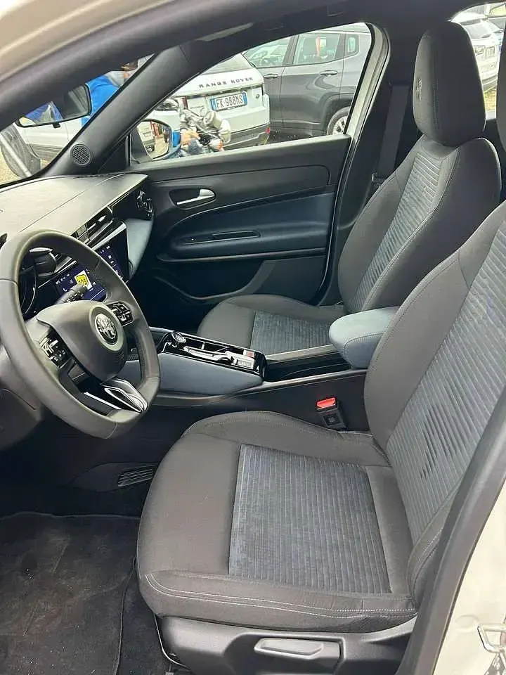 Usata Alfa Romeo GT Junior 136 CV (100 kW) 2024 Bianco SUV