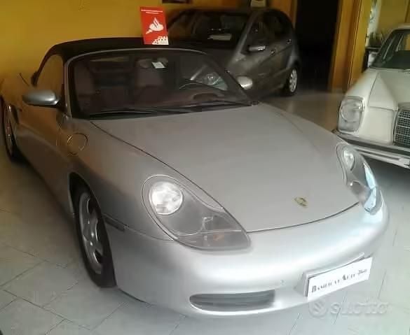 Usata Porsche Boxster 204 CV (150 kW) 1997 Grigio Cabrio