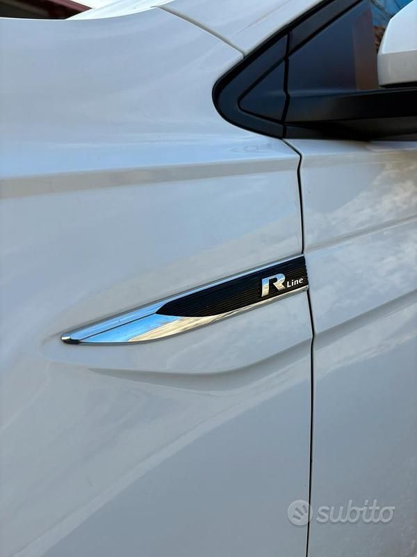 Usata VW Polo R-line 90 CV (66 kW) 2018 Bianco Berlina
