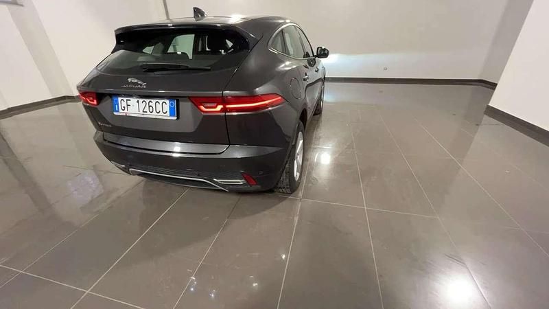 Usata Jaguar E-Pace 163 CV (119 kW) 2021 Grigio SUV