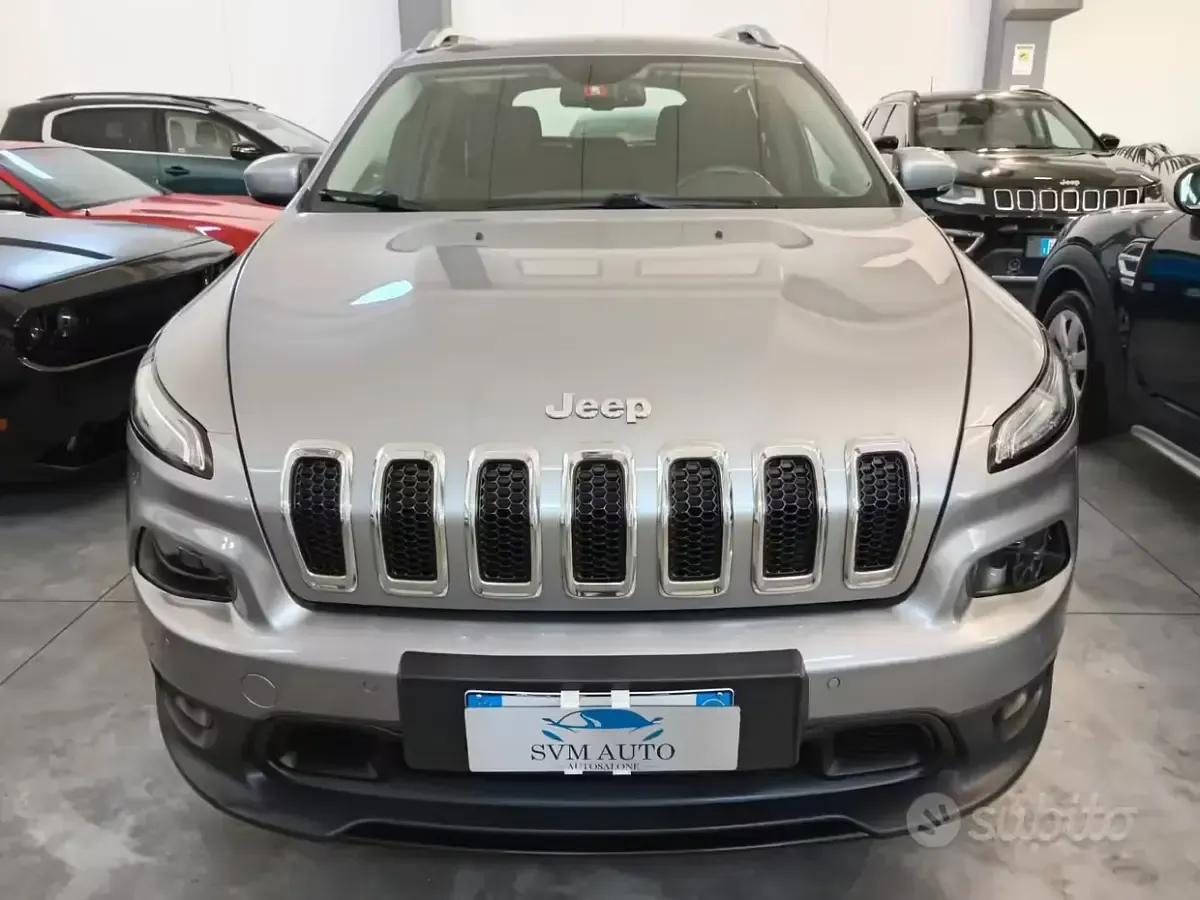 Usata Jeep Cherokee 185 CV (136 kW) 2017 Grigio SUV