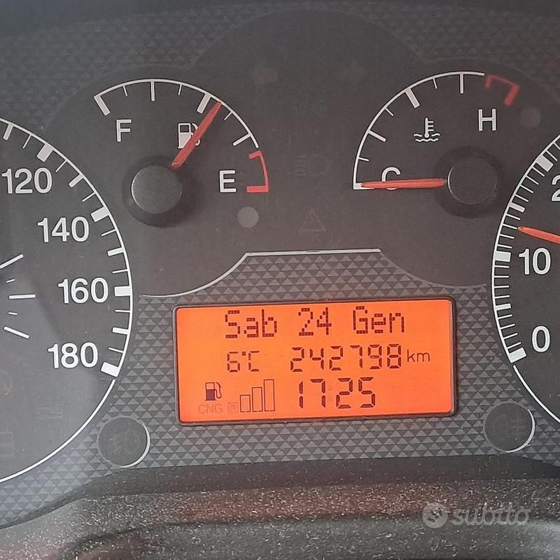 Usata Fiat Qubo Dynamic 77 CV (56 kW) 2009 Monovolume