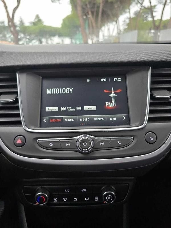 Usata Opel Crossland X Ultimate 102 CV (75 kW) 2020 Nero SUV