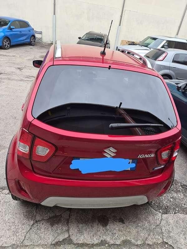 Usado Suzuki Ignis 83 CV (61 kW) 2024 Rojo SUV