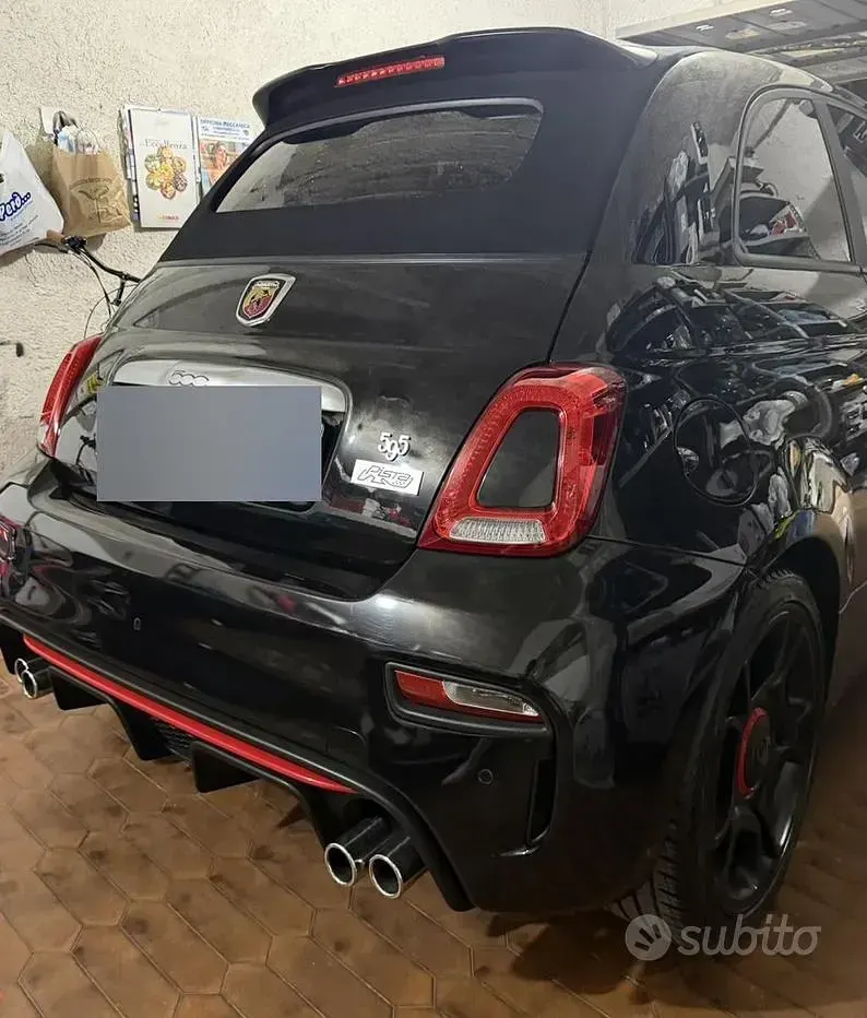 Usata Abarth 595 Pista 165 CV (121 kW) 2019 Nero Cabrio