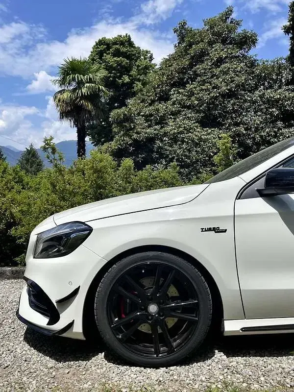 Usata Mercedes A250 218 CV (160 kW) 2015 Berlina