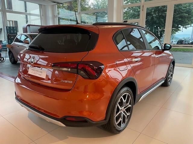 Usata Fiat Tipo 130 CV (95 kW) 2023 Arancione Station wagon