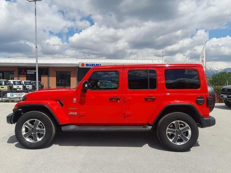 Usado Jeep Wrangler Sahara 200 CV (147 kW) 2020 Rojo SUV