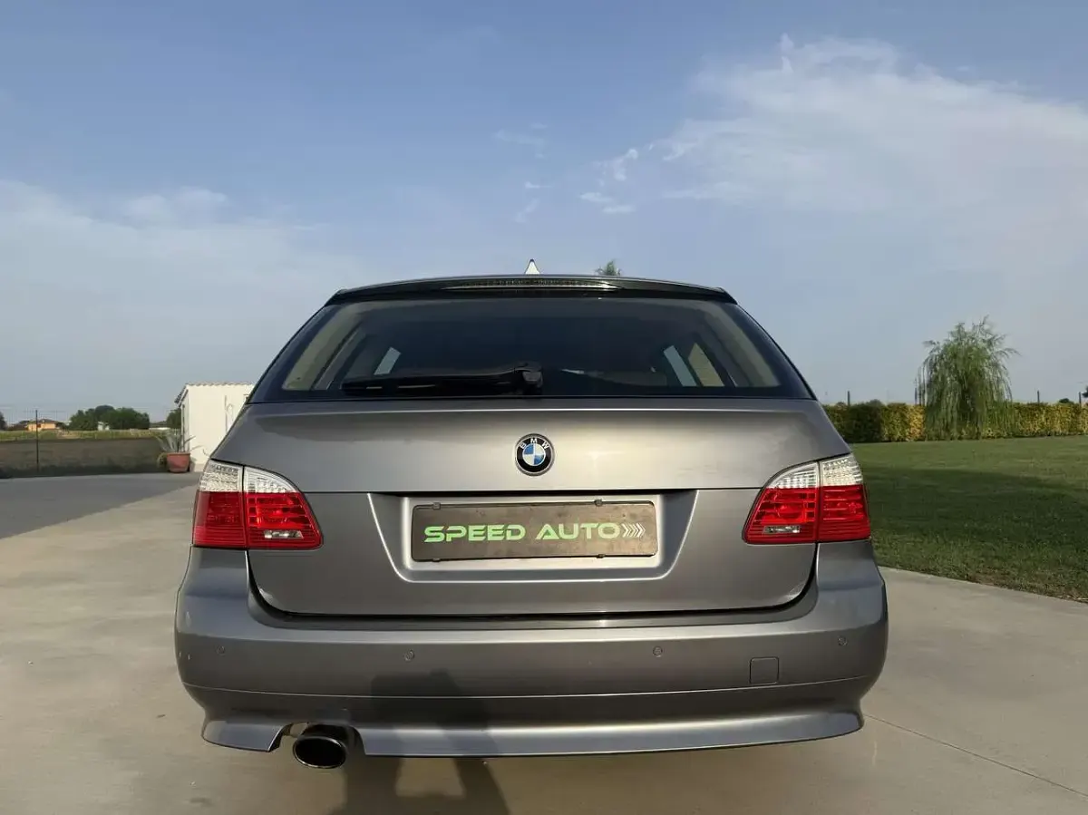 Usata BMW 520 170 CV (125 kW) 2009 Antracite Station wagon