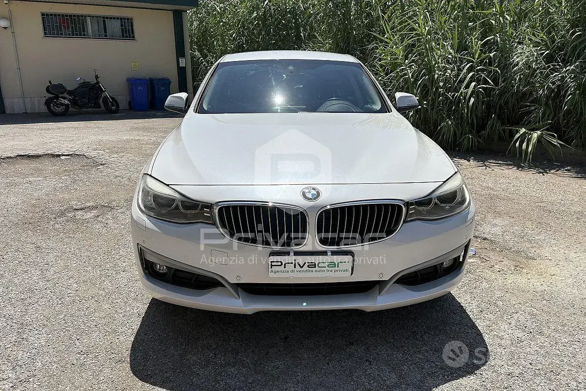 Usata BMW 320 Gran Turismo Efficient Dynamics 184 CV (135 kW) 2014 Bianco Coupé