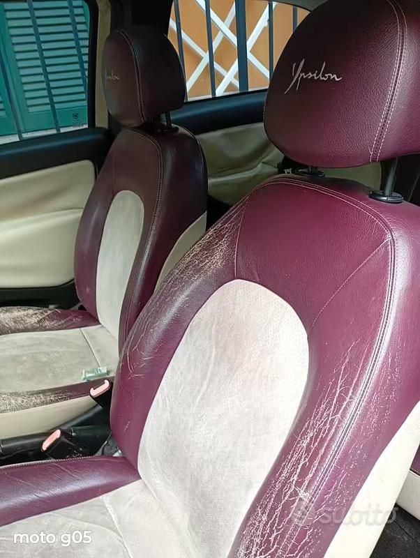 Usata Lancia Ypsilon 77 CV (56 kW) 2006 Grigio Utilitaria