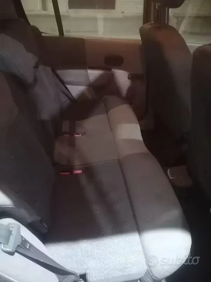 Usata Renault Modus 2005 Rosso Monovolume
