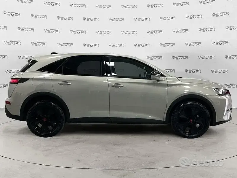 Usata DS Automobiles DS7 Crossback Performance 131 CV (96 kW) 2023 Grigio SUV