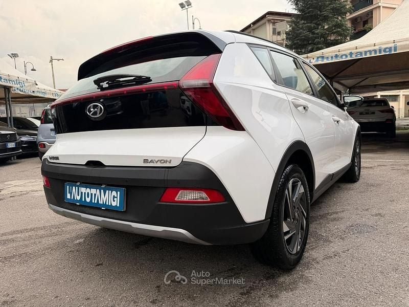 Usata Hyundai Bayon 84 CV (61 kW) 2023 Bianco SUV