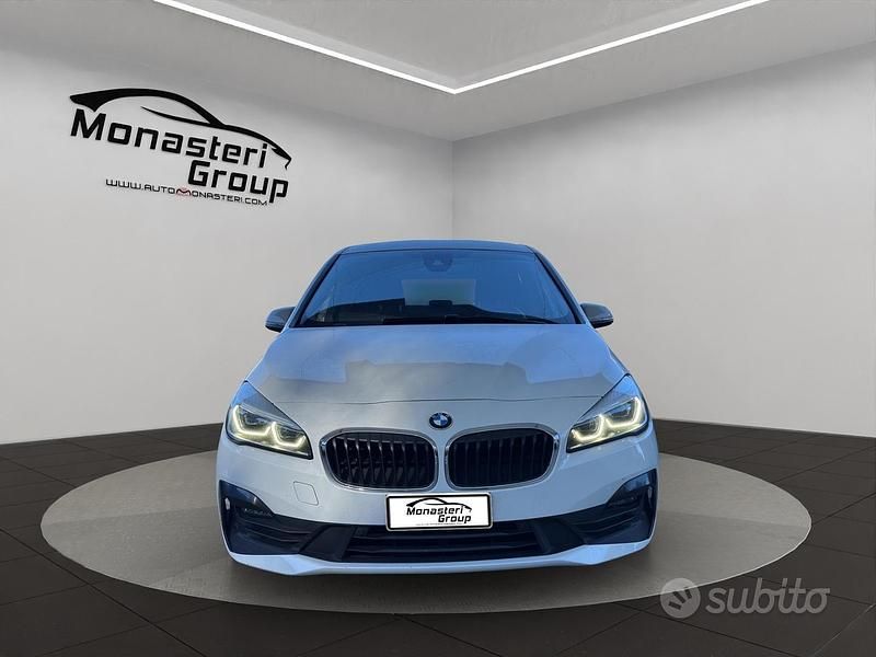Bianco Usata 2021 BMW 218 Sport Line Station wagon | 12.990 € (Super prezzo) - Immagine 1/4