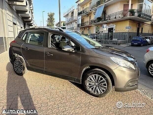 Usata Peugeot 2008 Active 92 CV (67 kW) 2016 Nero SUV
