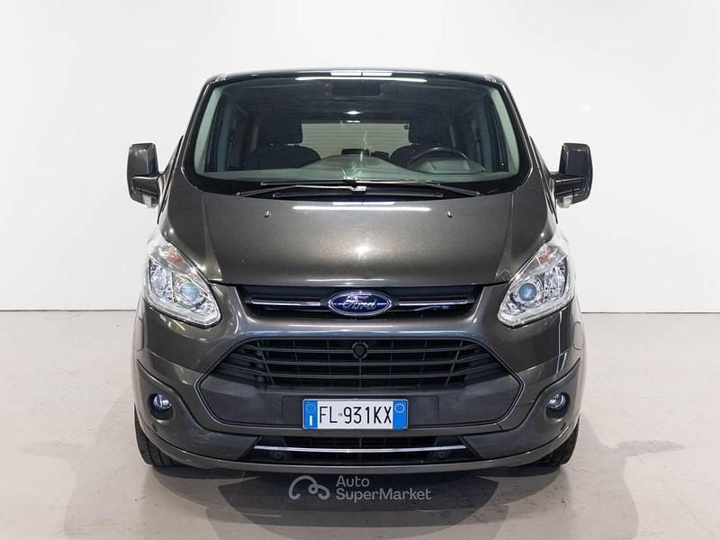 Usata Ford Tourneo Titanium 170 CV (125 kW) 2017 Gray Monovolume