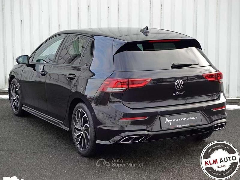 Usata VW Golf VII R-line 150 CV (110 kW) 2021 Nero Utilitaria