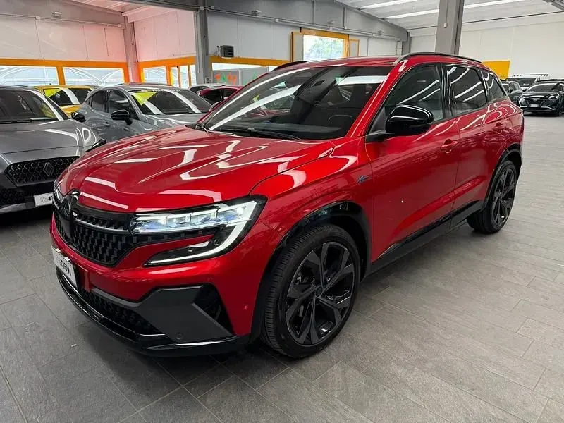 Usata Renault Austral Techno Esprit Alpine 199 CV (146 kW) 2023 Rosso SUV