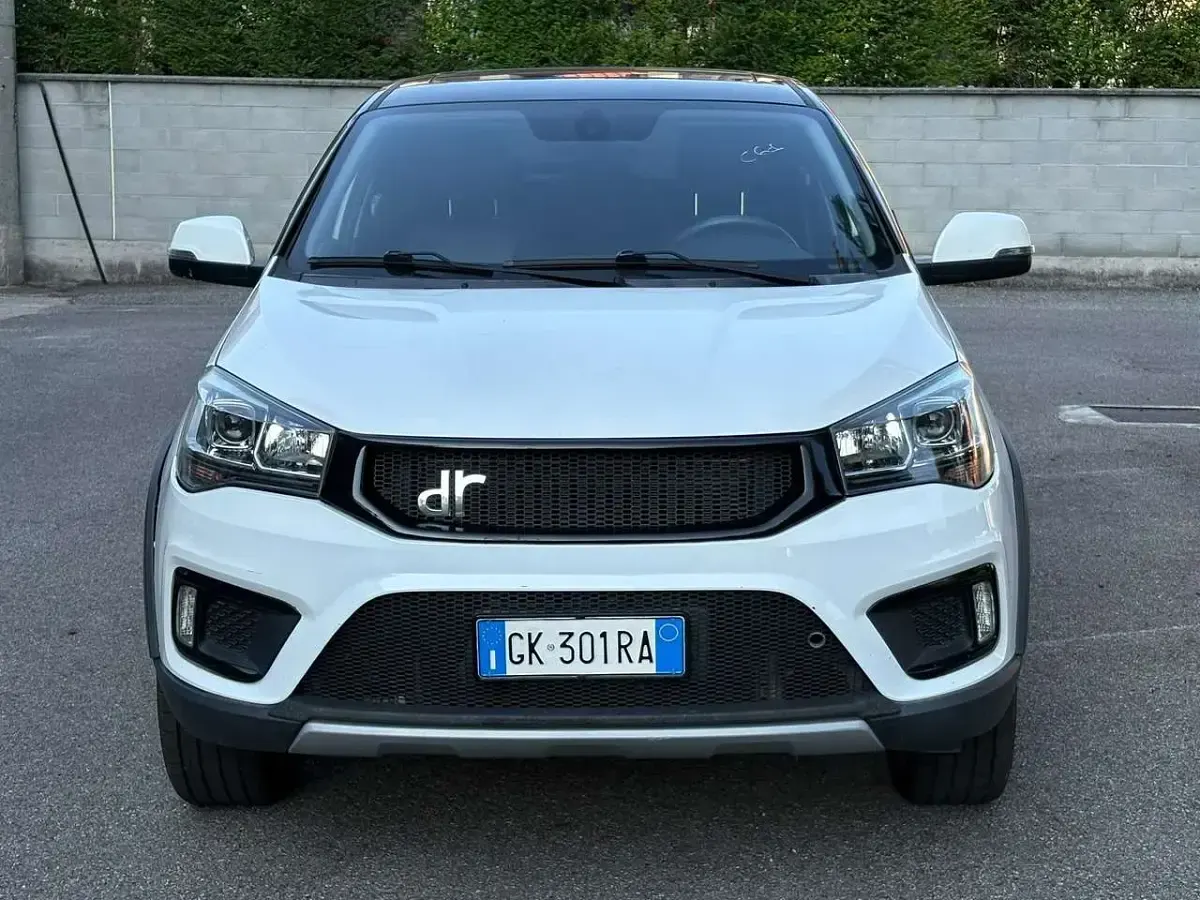 Usata DR DR 3.0 117 CV (86 kW) 2022 Bianco SUV