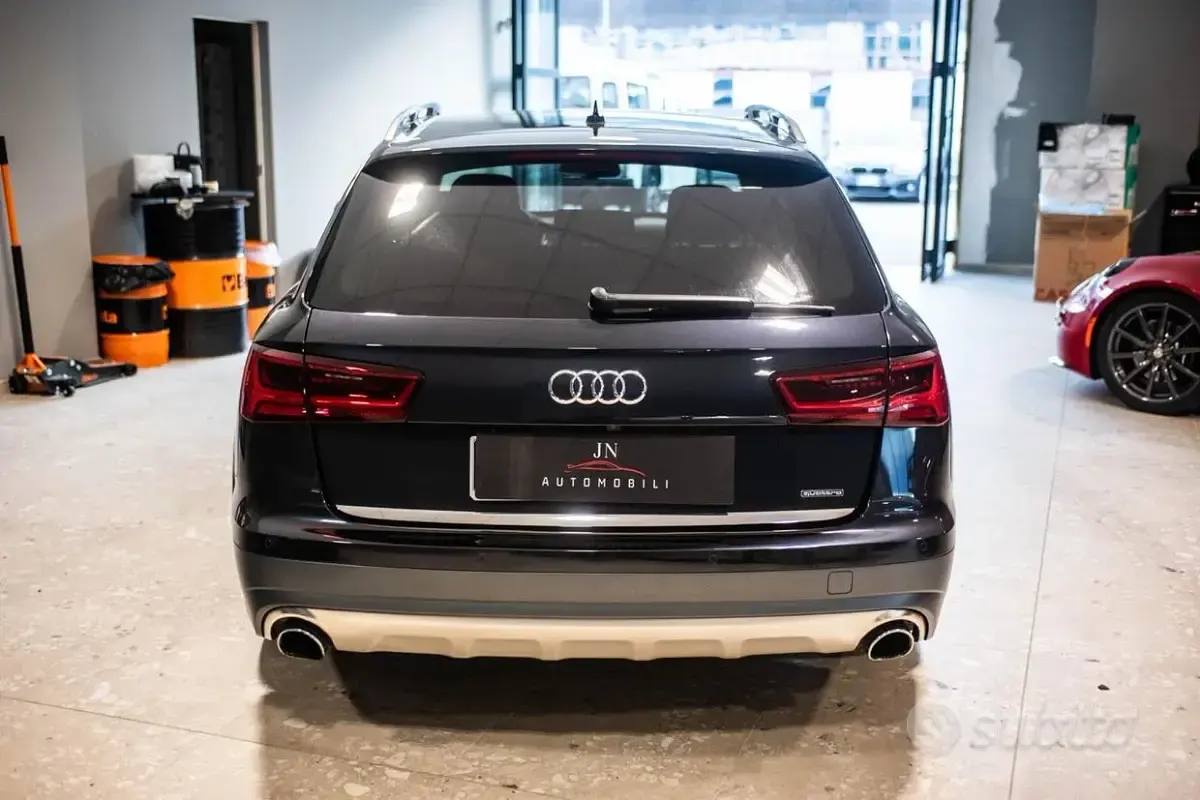 Usata Audi A4 Allroad Business 218 CV (160 kW) 2017 Nero Station wagon